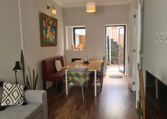 Casa Jose Do Canto * Ponta Delgada (Sao Miguel)